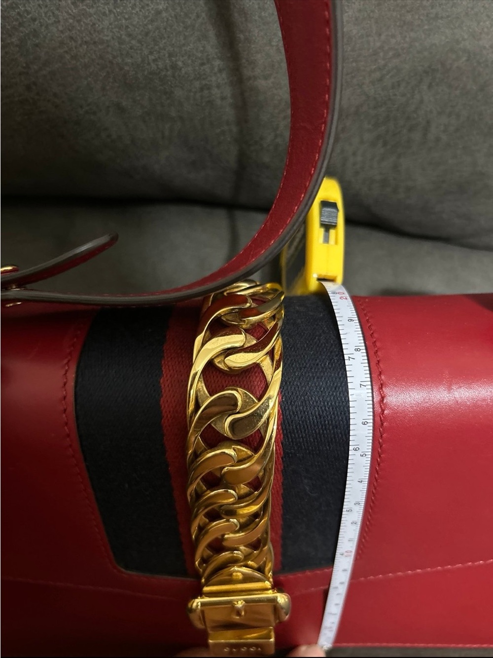 Gucci Red Leather Shoulder Bag with Green-Red Web Strap and Gold Chain - Picture 7 of 8